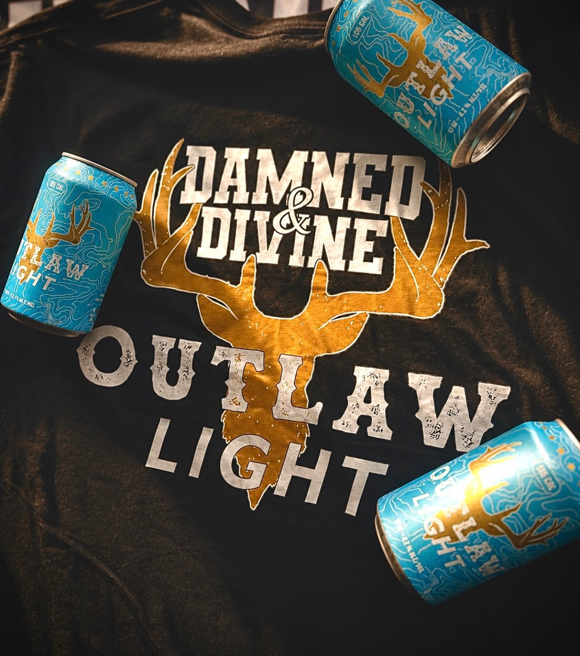 D&D X OUTLAW BEER BASIC LOGO TEE