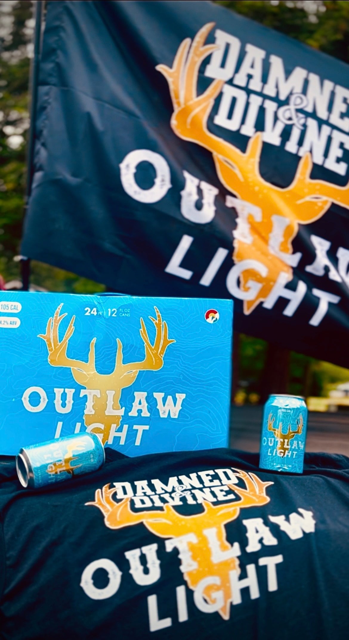D&D X OUTLAW BEER BASIC LOGO TEE