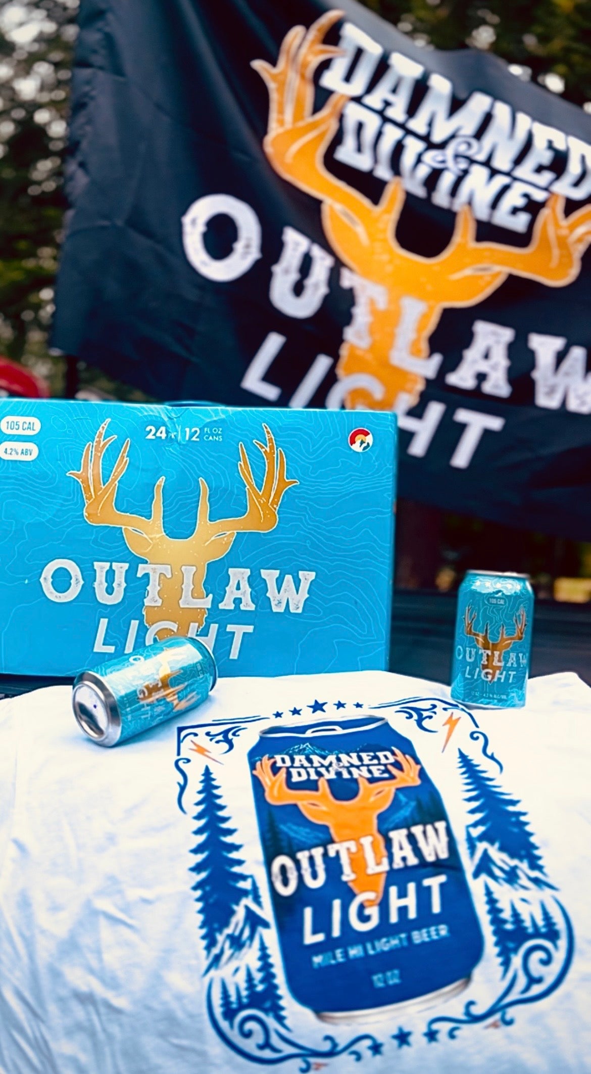 D&D X OUTLAW BEER CAN TEE